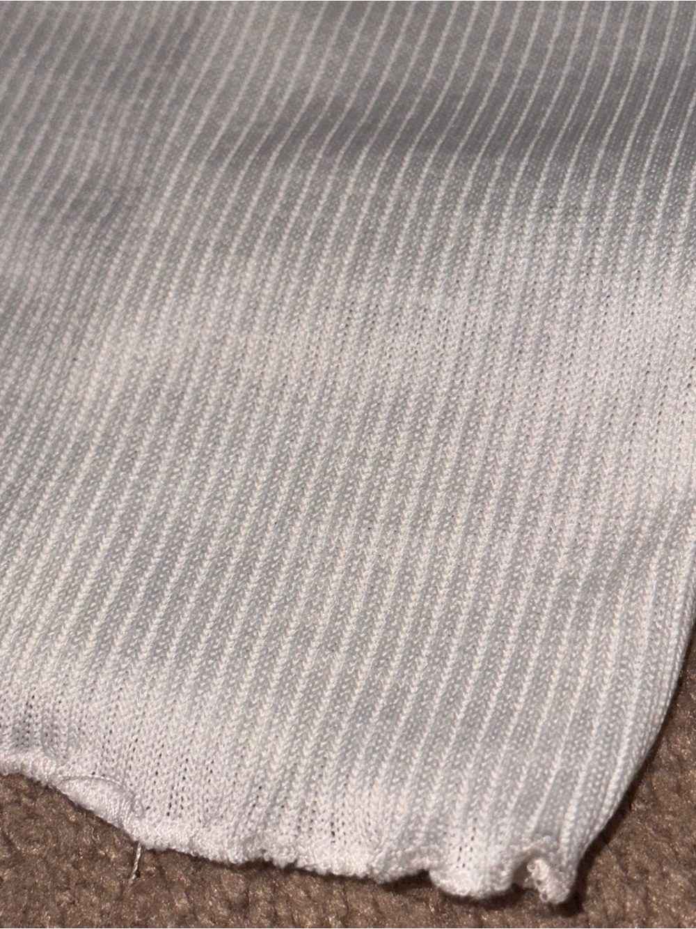 NWOT Forever 21 White Ribbed Lettuce Trim Crop Tank Top - Picture 9 of 11